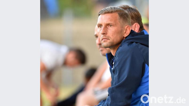Trainer Andreas Scheler will mit der SpVgg SV Weiden die Rückkehr in die Fußball-Bayernliga schaffen. Bild: A. Schwarzmeier