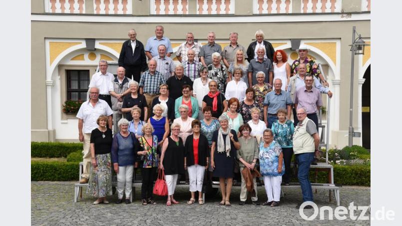 Der Schülerjahrgang 1944 feierte in Waldsassen Wiiedersehen.. Bild: Gelis Fotostudio