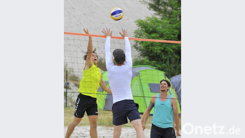 Sandvolleyball Tunier 2019 des VC/TUS Hirschau

Bild: Ziegler Bild: Ziegler