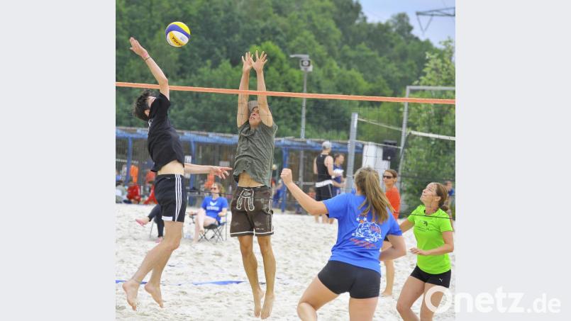 Sandvolleyball Tunier 2019 des VC/TUS Hirschau

Bild: Ziegler Bild: Ziegler