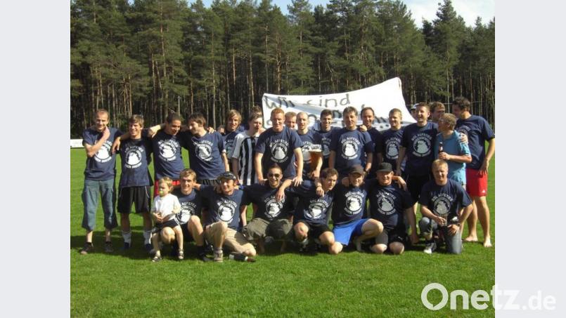 Größter fußballerischer Erfolg des FC Edelsfeld war 2009 der Aufstieg in die Bezirksoberliga. Bild: exb
