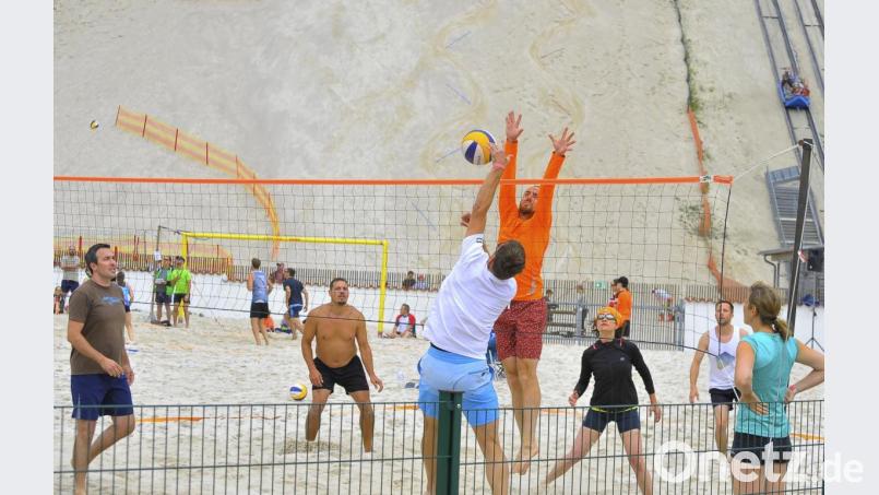 Sandvolleyball Tunier 2019 des VC/TUS Hirschau

Bild: Ziegler Bild: Ziegler