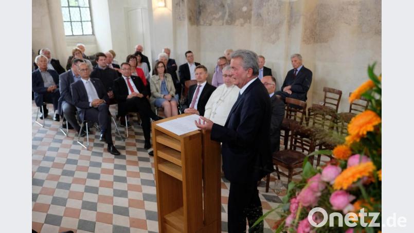 Aus Anlass des 40-jährigen Bestehens des Vereins der Freunde und Förderer des Klosters Speinshart und des 5. Jubiläums der Rainer-Markgraf-Stiftung setzt sich Bertram Brossardt, Hauptgeschäftsführer der Bayerischen Wirtschaft, mit dem Verhältnis von Kirche und Wirtschaft auseinander. Bild: do