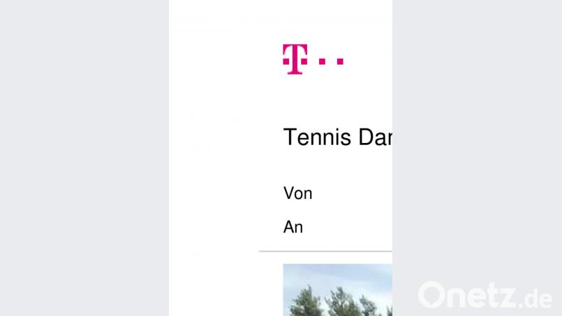 Den Meistertitel und damit verbunden den Aufstieg in die Bezirksklasse 2 feiern die Damen des Tennisclubs: (von links) Verena Ludwig, Anna Meier, Michaela Stiegler und Michaela König. Zur Meistermannschaft gehören noch Linda Bernet und Kristin Koller (nicht im Bild ). Bild: exb