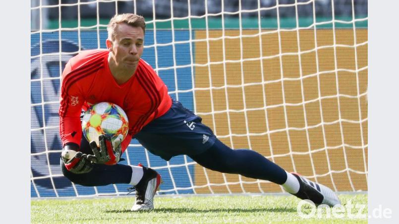 Definitiv keine Bayern-Baustelle: Manuel Neuer wird auch kommende Saison der Münchener Rückhalt sein. Bild: Christian Charisius/dpa