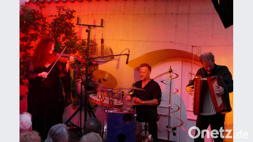 Martina Eisenreich, Wolfgang Lohmeier und Andreas Hinterseher schaffen mit ihrer Musik Bilder im Kopf. Bild: kbw
