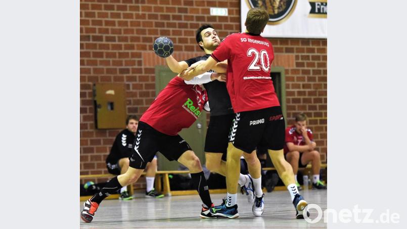Gegen die SG Regensburg hatte der HC Weiden in der abgelaufenen BOL-Saison bereits zu tun. Allerdings ging es hier gegen die zweite Mannschaft der Domstädter. Im Pokal-Heimspiel am Samstag ist das Bayernliga-Team der SG Regensburg der Gegner. Bild: Gerd Büttner