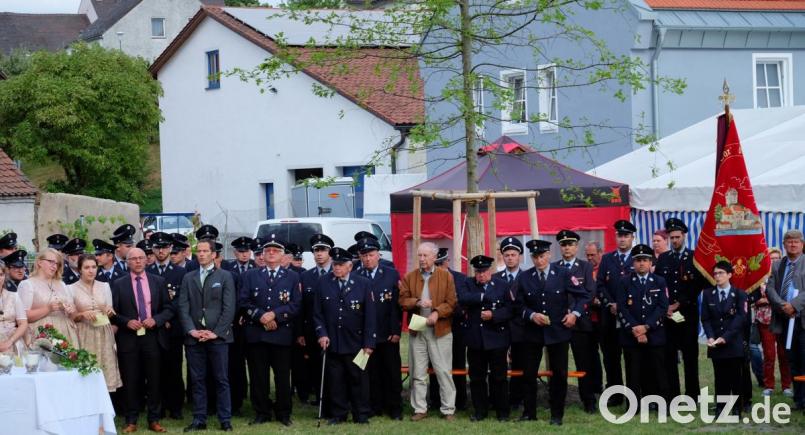 LF 20 Segnung der Feuerwehr Etzenricht Bild: wlr