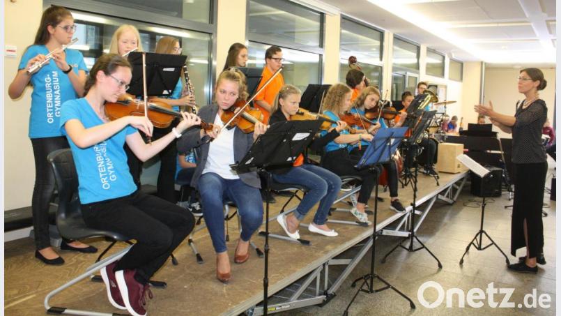 &quot;I do it for you&quot; vom OGO-Orchester unter Leitung von Katrin Schäufl. Bild: lg