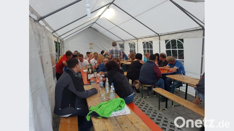 Auch wenn einige Plätze im zweiten Pavillon frei blieben, der Besuch war insgesamt sehr gut. Bild: hme