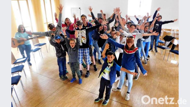 Das Spiel „Echt Schaf“ führt die Mädchen und Jungs zum Kernthema des CVJM-Wochenendes hin. Bild: hai