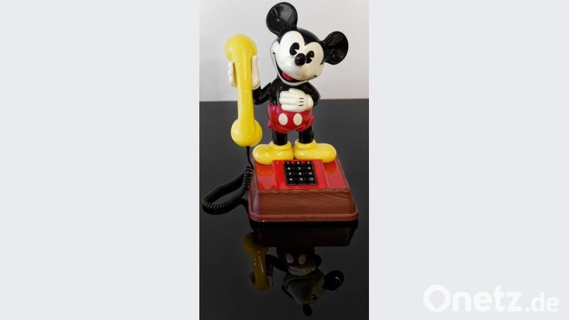 Ein Telefon im Mickey-Mouse-Design. Bild: tr