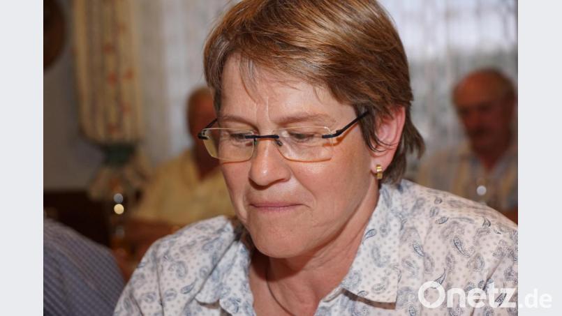 In die Fußstapfen von Peter Hausbeck tritt Cäcilia Meier-Kastl aus Mantel. 30 Jahre erledigte sie im Hintergrund umfangreiche Dokumentationsarbeit. Bild: bkr