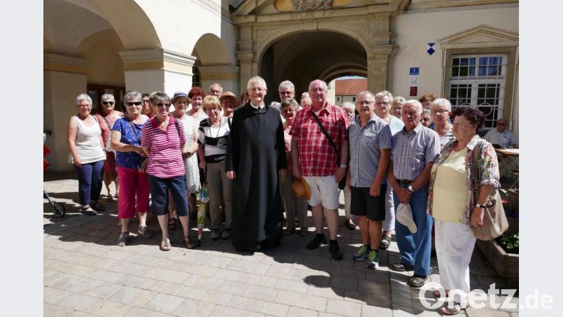Die Reisegruppe. Bild: Koller/exb