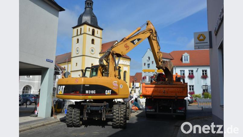 Eine Vollsperrung der Bachstraße war für die Bauarbeiten unumgänglich. Bild: jr