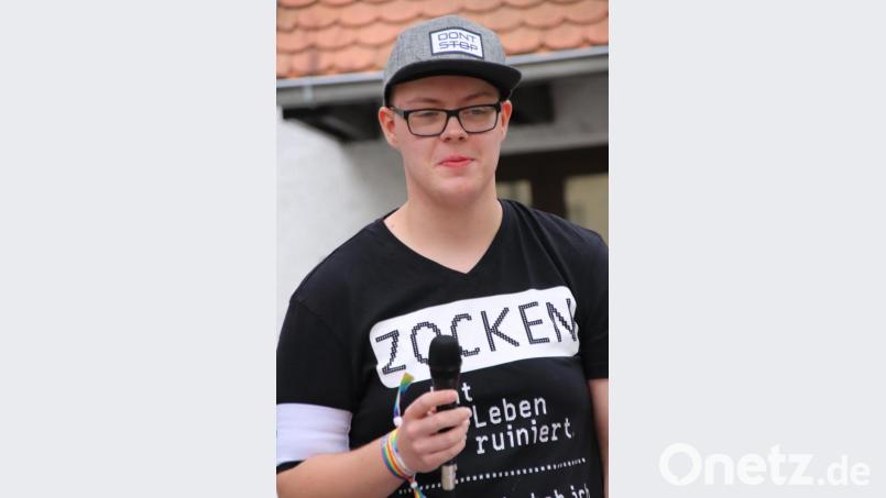 Phillip Pietsch moderierte die Veranstaltung, die von rund 60 Teilnehmern besucht wurde. Bild: Thomas Dobler