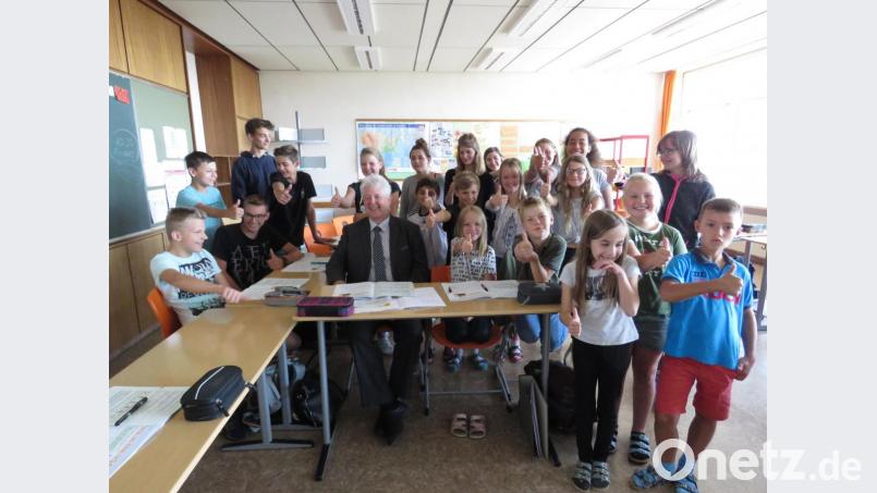 Wenn Peter Preisinger die Schullandschaft am 31. Juli für immer verlässt, hinterlässt er in er eine große Lücke. Denn der Pädagoge erfreut sich großer Beliebtheit. Bild: ubb