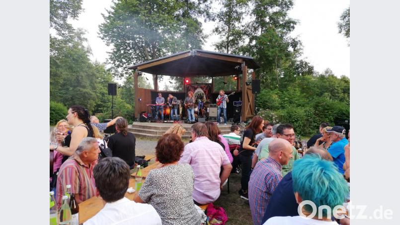 &quot;Bite the Beagle&quot; nimmt die Gäste der Sommerserenade mit auf eine Reise in die Südsee. Bild: ens