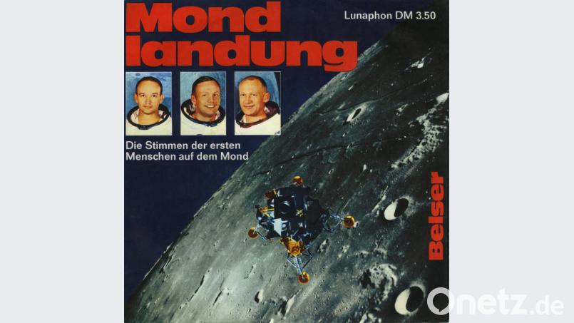 Cover zu einer Schallplatte mit Originalaufnahmen von Neil Armstrong und Buzz Aldrin. Die Astronauten sind während des Anflugs der Landefähre „Eagle“ und beim Betreten des Mondes zu hören. 1969. Bild: Belser -Verlag