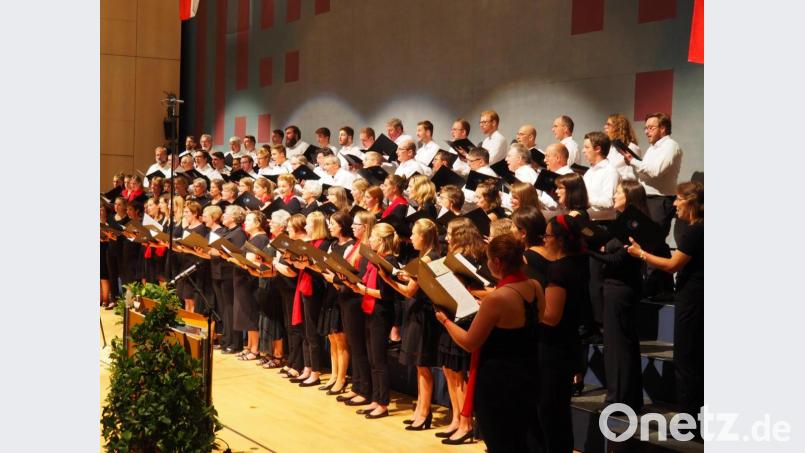 Mixta Cantorum mit Jugendchor. Bild: fam