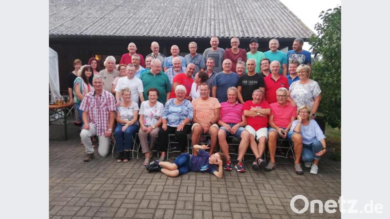 Ehemalige Sportkameraden des SV Detag treffen sich 27 Jahre nach Vereinsauflösung. Bild: Kunz