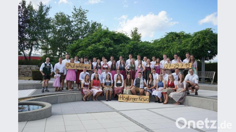 25 Kirwapaare freuen sich auf 3 tolle Tage. Bild: nib