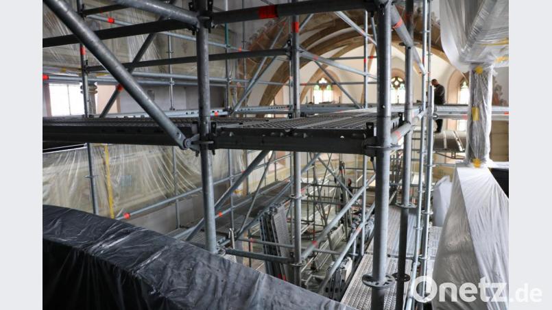 Als Baustelle zeigt sich derzeit die evangelische Stephanuskirche in Edelsfeld. Bild: gru