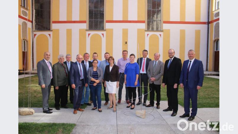 Die neue Vorstandschaft des Forum Neustadt Plus. Bild: sne