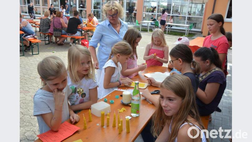Die Kinder konnten aus zehn Stationen fünf auswählen, die sie zu bewältigen hatten. Bild: jr