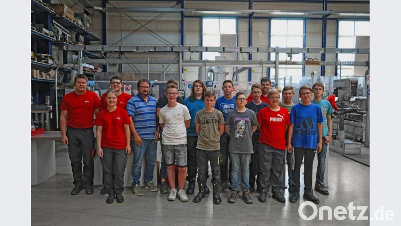 Wichtige Arbeitstechniken lernte die „Talentgruppe Werken“ bei FEE kennen.