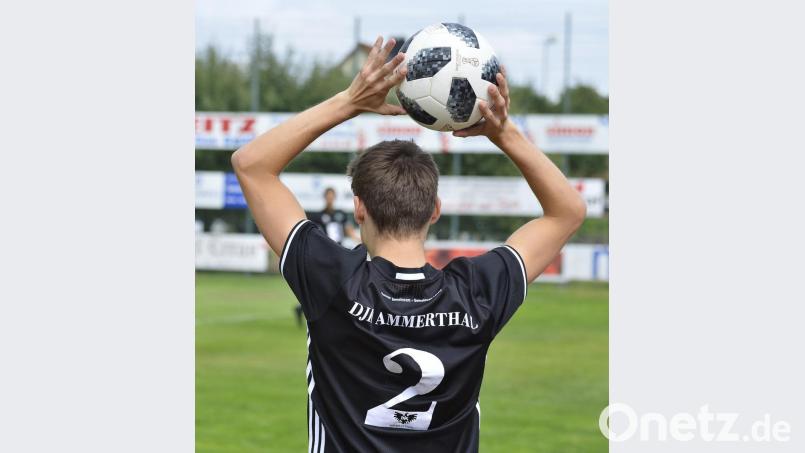 Einwurf durch den Ammerthaler Christoph Bellmann. Bild: Hubert Ziegler