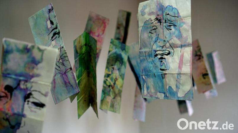 Die Bilder von Susanna Morten sind nicht nur ästhetisch, sondern laden die Besucher auch dazu ein, sie zu interpretieren. Bild: Christopher Dotzler