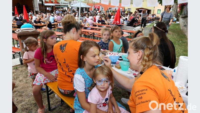 Großer Andrang herrschte am Kinderschminktisch. Bild: mef