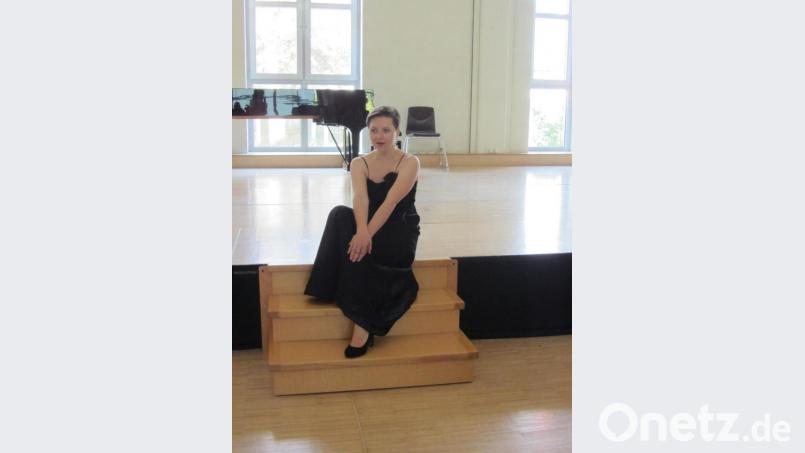 Antonia Krämer verabschiedet sich mit ihrer Parade-Arie aus der &quot;Fledermaus&quot; von der Berufsfachschule für Musik. Bild: aks