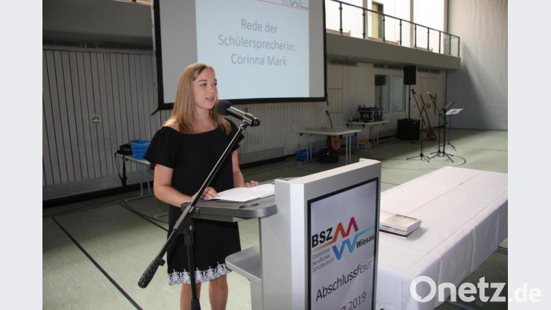 Im Namen aller Schüler sprach die IGZ-Auszubildende Corinna Mark. Bild: wro