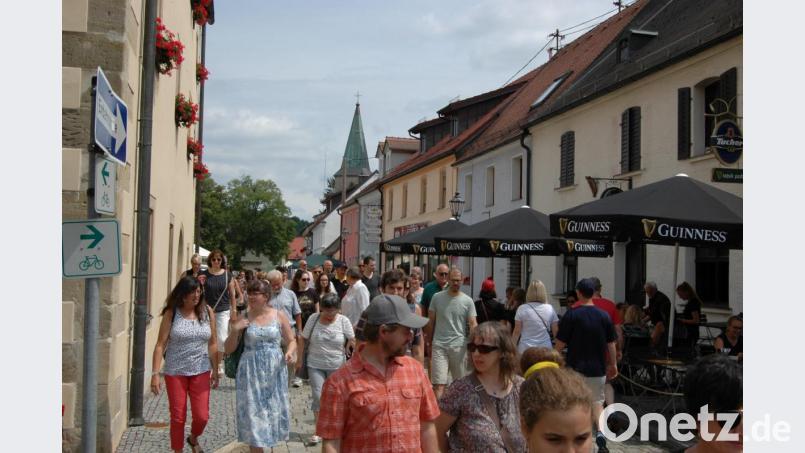 Der Annamarkt in Grafenwöhr lockt wieder viele Besucher. Bild: abu