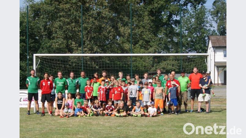 Spaß, Action und Abenteuer erlebten die erfolgreichen Jugendfußballer der Neuhauser DJK beim Saisonabschluss-Zeltlager. Bild: exe