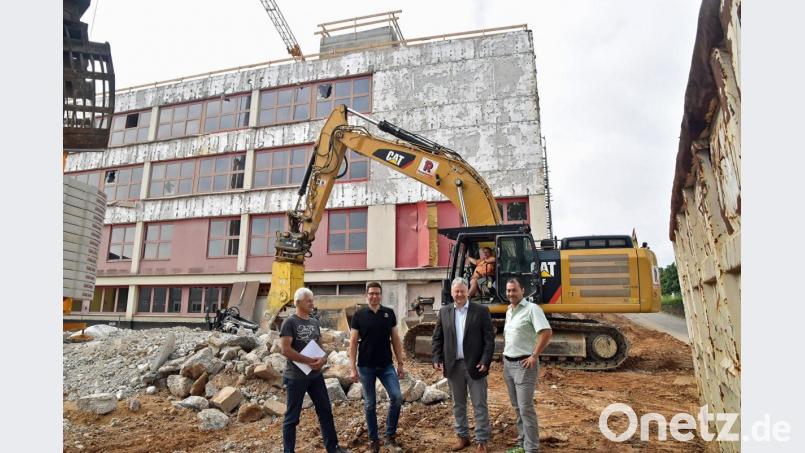 Baustellenbesichtigung mit Landrat Richard Reisinger. Bild: Andreas Royer