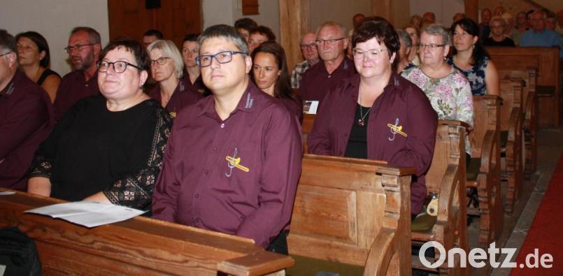 Die Konzertgäste in der evangelischen Kirche. Bild: lk