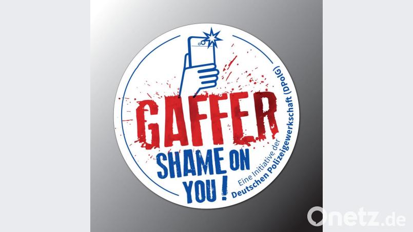 So sieht der Aufkleber "Gaffer - Shame On You!" aus. Bild: DPolG Bayern