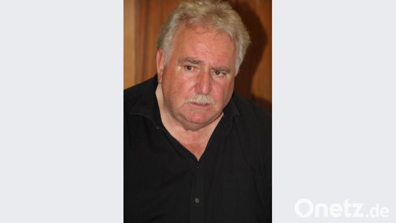 CSU-Fraktionsvorsitzender Peter Gold fragte nach, ob die Stadt die Beitragsentlastung für die Kindergartenkinder direkt an die Eltern weitergebe. Bild: kro