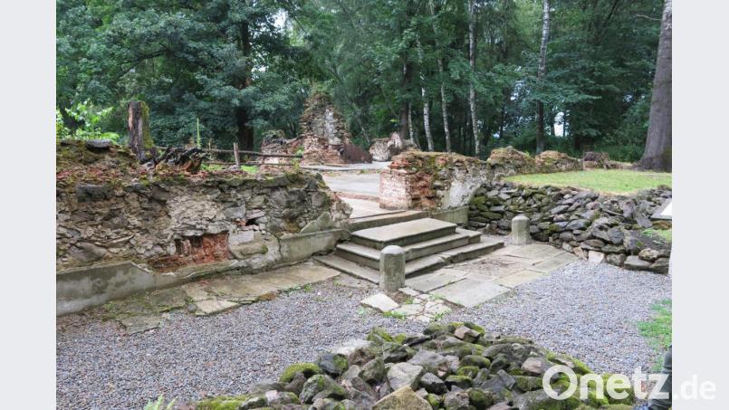 freigelegtes Haus Bild: exb