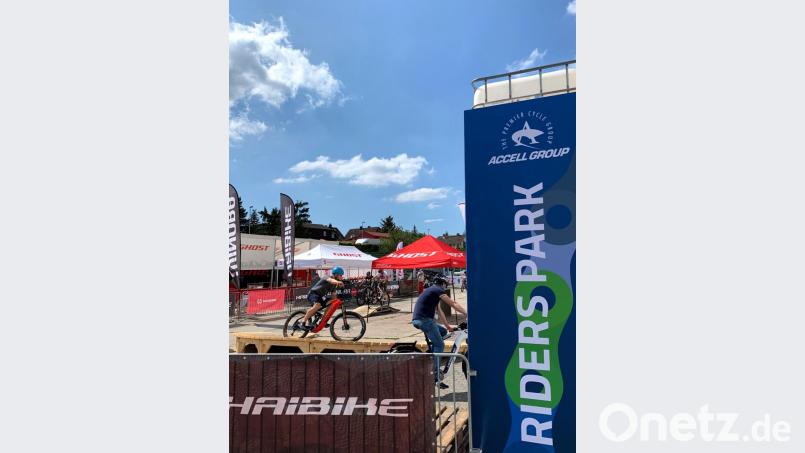 Im Riders Park durften die Besucher die Räder testen. Bild: exb