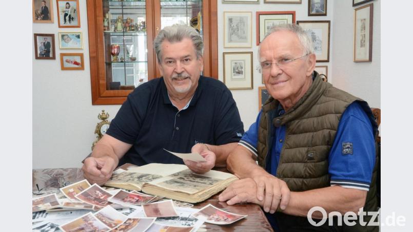 Fotos, Zeitungsberichte und ein Album fördern die Erinnerungen an &quot;Spiel ohne Grenzen&quot; im Jahr 1969 wieder zutage: (von links), Hans Sperrer und Norbert Griesbacher waren als Leistungssportler mit von der Partie. Bild: Gabi Schönberger