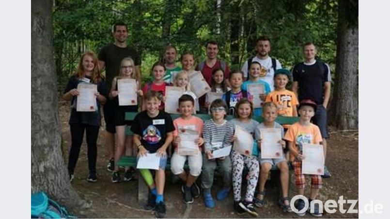 Die Teilnehmer der GPS-Schnitzeljagd zum Ferienprogramm-Angebot des Burschenvereins Waldsassen. Bild: exb