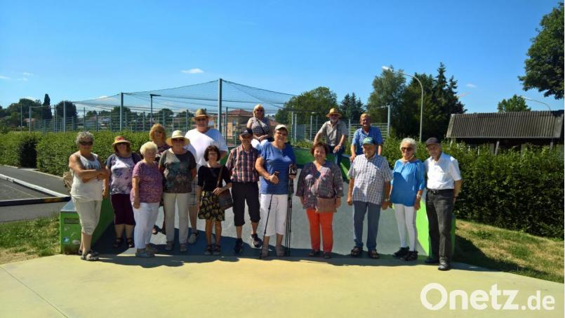 Start und Ziel der Stadtteilspaziergänger war der FC Sportpark. Bild: LEBENplus/exb