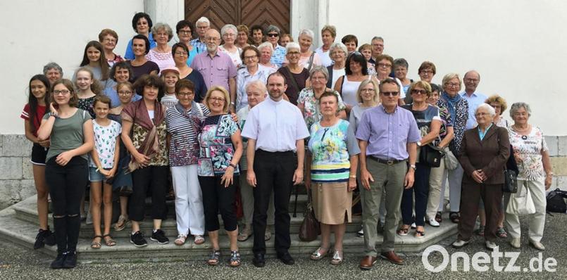 Die Pfarreigemeinschaft Rothenstadt-Etzenricht besuchte die Wallfahrtskirche Maria Brünnlein bei Wemding. Repro: Dobmeier