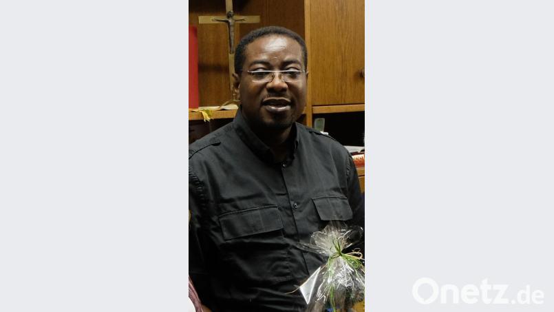 Pfarrer Temple übernimmt wieder die Urlaubsvertretung für den Flosser Pfarrer Max Früchtl. Bild: le