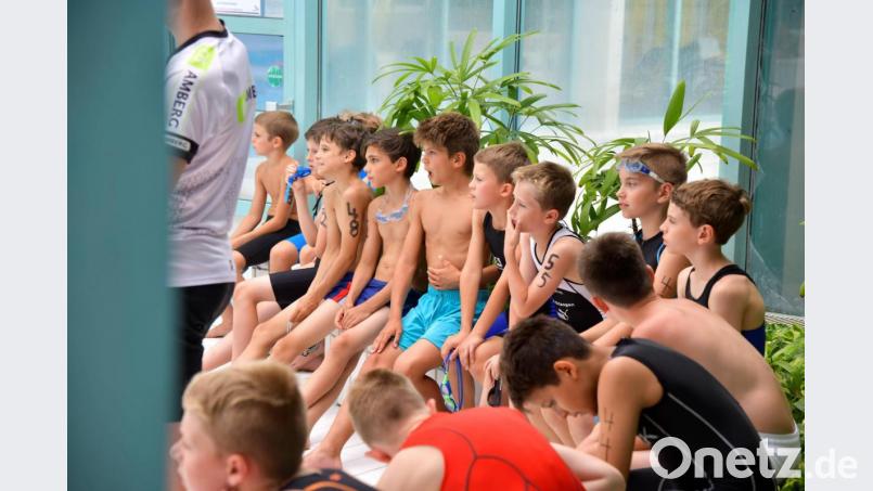 Amberger Piratentriathlon 2019 am 27.07.2019

Warten auf den Start im Kurfürstenbad

Bild: Ziegler Bild: Ziegler