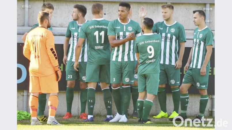 Der erste Schritt ist gemacht, folgt jetzt gleich der zweite? Die DJK Gebenbach (Bild) ist zu Gast bei der SpVgg Ansbach. Bild: Hubert Ziegler